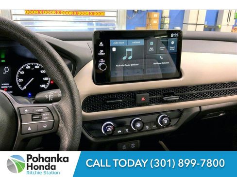 Used 2026 Honda HR-V LX image 5