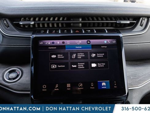 Used 2024 Jeep Grand Cherokee L Limited w/ Luxury Tech Group II image 6