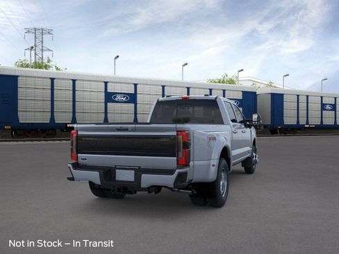 New 2026 Ford F350 4x4 Crew Cab DRW Super Duty image 38
