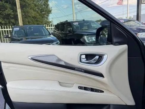 Used 2019 INFINITI QX60 Luxe FWD image 19