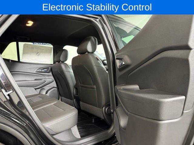 New 2026 Chevrolet Trax RS w/ Driver Confidence Package FWD image 19