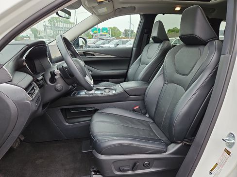 Certified 2023 INFINITI QX60 Luxe w/ Performance Audio Package AWD/4WD image 14