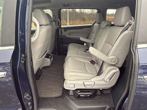 Used 2023 Honda Odyssey EX-L image 24
