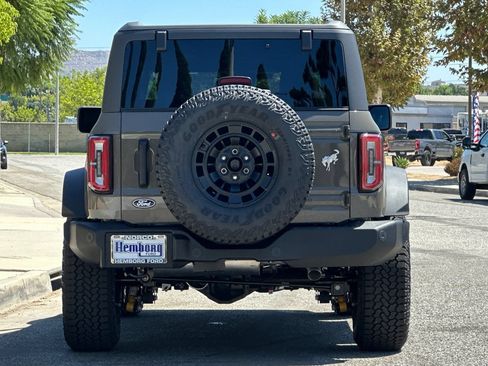 New 2026 Ford Bronco Outer Banks w/ Sasquatch Package AWD/4WD image 5