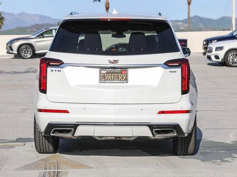 Used 2022 Cadillac XT6 Premium Luxury image 6