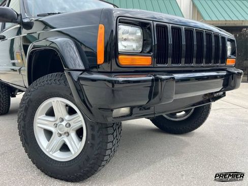 Used 2001 Jeep Cherokee Limited AWD/4WD image 42