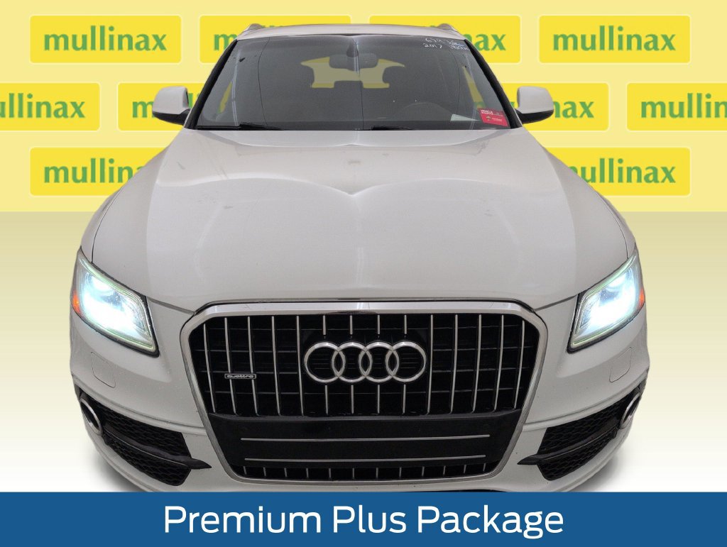Used 2017 Audi Q5 2.0T Premium Plus w/ Technology Package AWD/4WD image 14