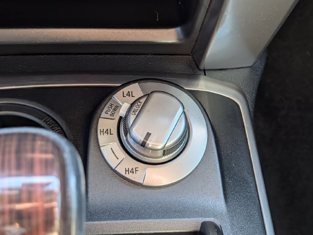 Used 2023 Toyota 4Runner Limited AWD/4WD image 17