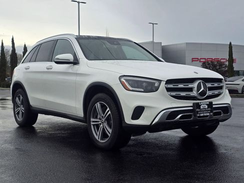 Used 2020 Mercedes-Benz GLC 300 4MATIC image 8