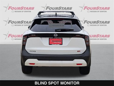 New 2026 Nissan Kicks SR w/ Illumination Package image 5