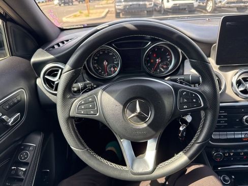 Used 2018 Mercedes-Benz GLA 250 4MATIC w/ Convenience Package image 7