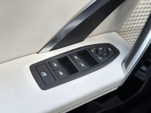 New 2026 BMW X2 xDrive28i w/ Technology Package image 23