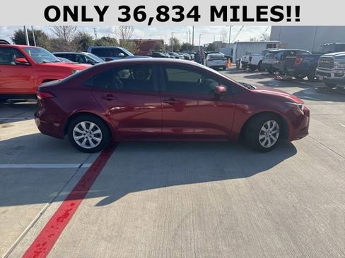 Certified 2022 Toyota Corolla LE w/ Carpet Mat Package (TMS) image 2