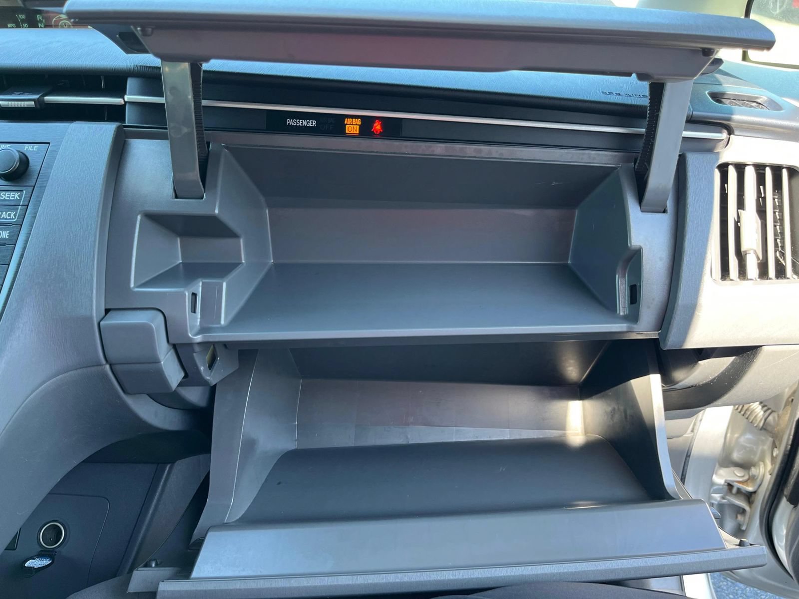 Used 2010 Toyota Prius Three FWD image 25