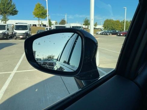 New 2026 Chrysler Pacifica Limited w/ S Appearance Package image 12