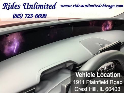 Used 2025 Lincoln Nautilus Reserve w/ Jet Appearance Package image 20