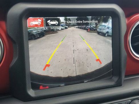 Used 2023 Jeep Wrangler Unlimited Rubicon w/ LED Lighting Group image 22