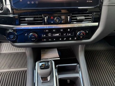 New 2026 Nissan Pathfinder SL AWD/4WD image 14