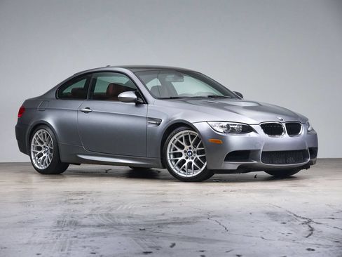 Used 2011 BMW M3 Coupe image 3