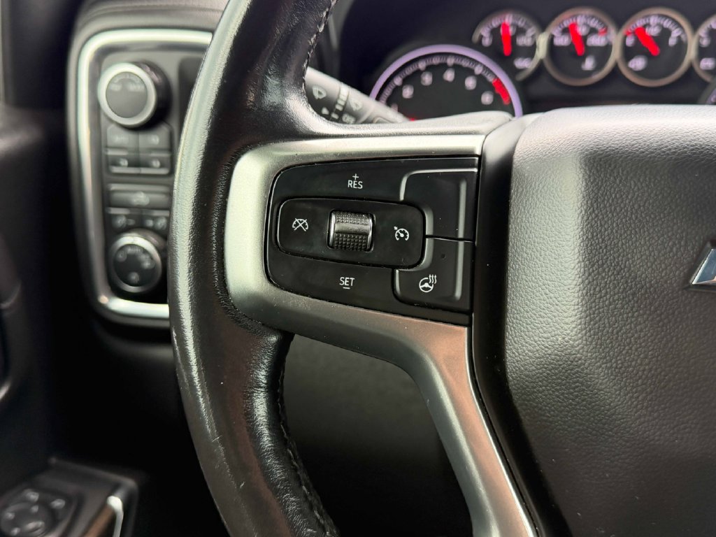 Used 2020 Chevrolet Silverado 1500 LT w/ All-Star Edition AWD/4WD image 36