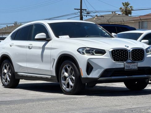 Used 2023 BMW X4 xDrive30i w/ Convenience Package AWD/4WD image 7