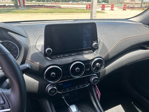 Certified 2023 Nissan Sentra SR w/ Electronics Package FWD image 2