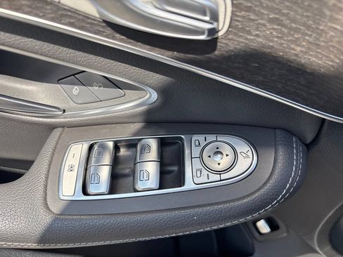 Used 2020 Mercedes-Benz C 300 Sedan image 20