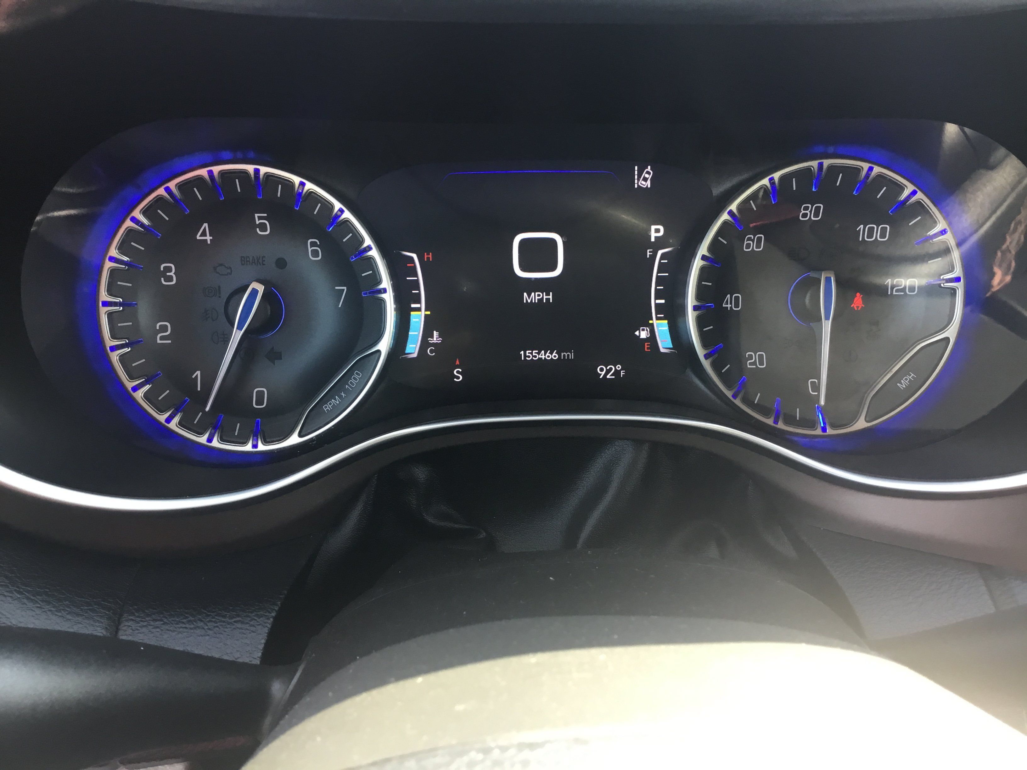 Used 2017 Chrysler Pacifica Touring-L Plus w/ Advanced Safetytec Group FWD image 17