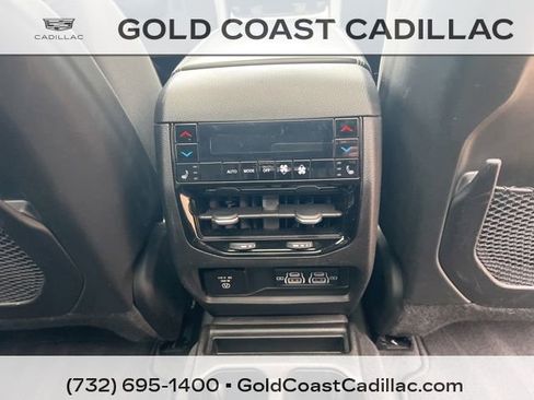 Used 2021 Jeep Grand Cherokee L Overland w/ Luxury Tech Group IV image 9