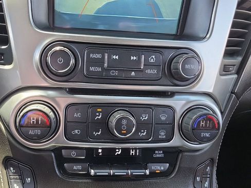 Used 2020 Chevrolet Suburban Premier w/ Max Trailering Package image 18