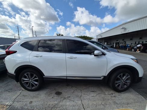 Used 2022 Honda CR-V Touring image 4