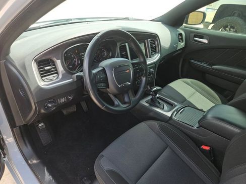 Used 2022 Dodge Charger SXT w/ Blacktop Package image 16