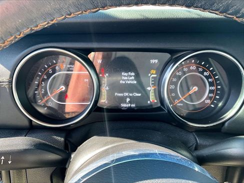 Used 2021 Jeep Gladiator Overland image 24