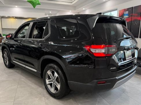 Used 2024 Honda Pilot EX-L image 5