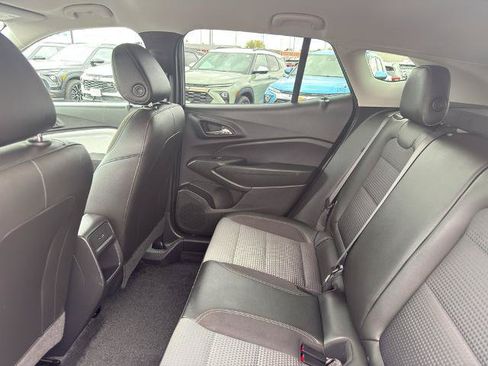 Used 2024 Chevrolet Trax LT w/ Driver Confidence Package FWD image 32