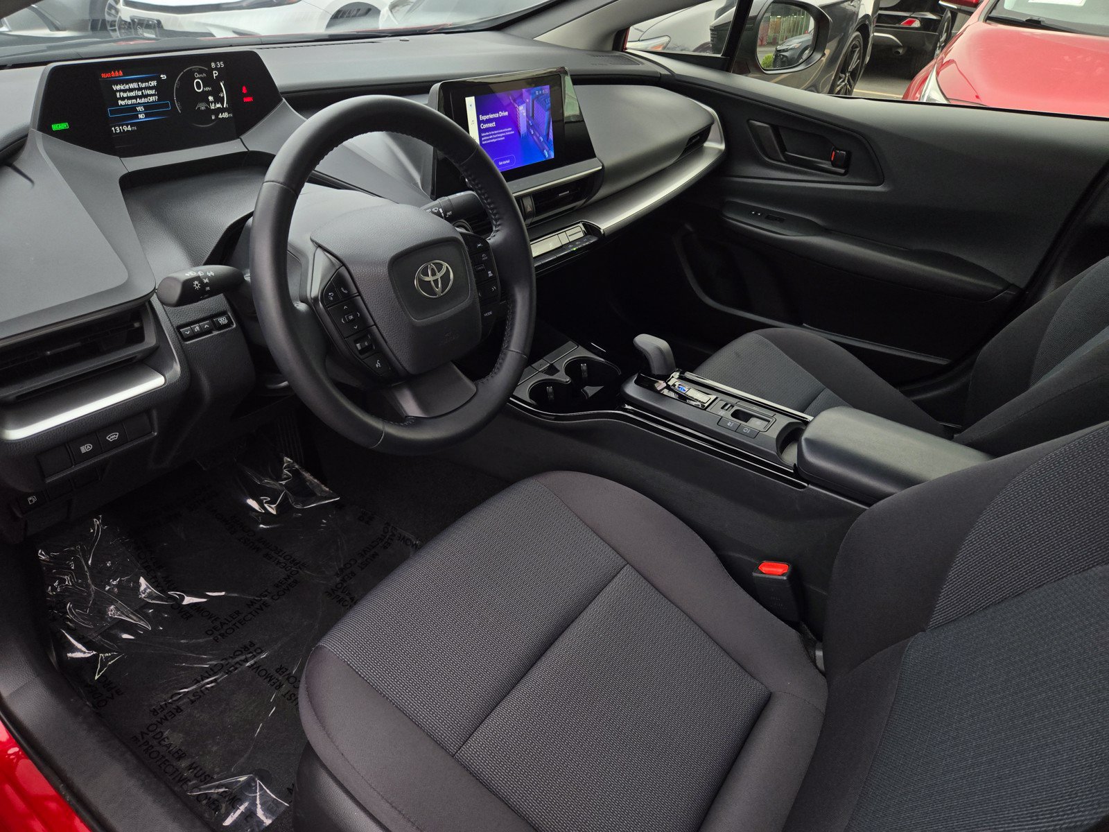 Certified 2025 Toyota Prius LE FWD image 8