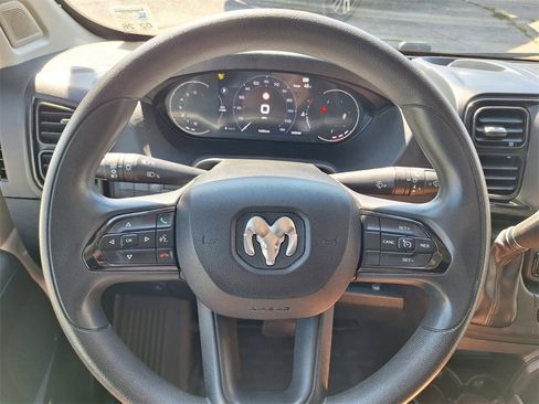 Used 2022 RAM ProMaster 2500 w/ Premium Convenience Group image 15