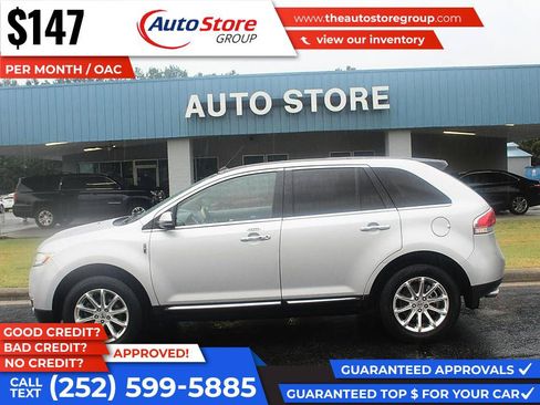 Used 2013 Lincoln MKX AWD image 1