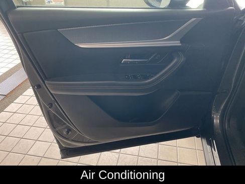 Used 2024 MAZDA CX-90 3.3 Turbo w/ Preferred Plus AWD/4WD image 10