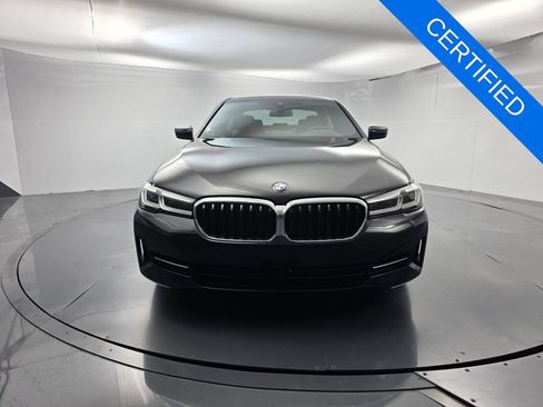 Certified 2023 BMW 530i w/ Premium Package RWD image 2