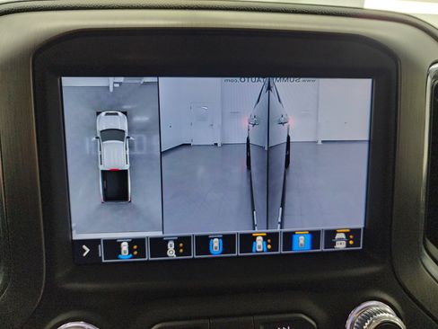 Used 2022 GMC Sierra 2500 Denali w/ Denali Ultimate Package image 16