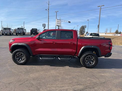 Used 2024 Chevrolet Colorado ZR2 w/ LPO, Flex Utility Package image 6