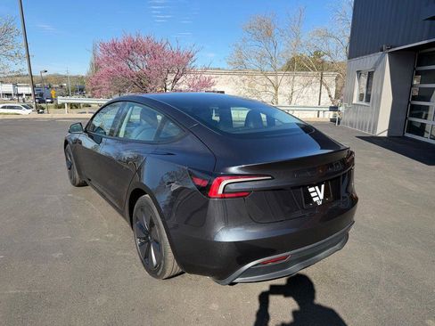 Used 2025 Tesla Model 3 Long Range image 7