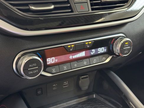 New 2025 Nissan Altima 2.5 SR w/ SR Premium Package image 37