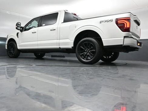 Certified 2025 Ford F150 Platinum w/ FX4 Off-Road Package AWD/4WD image 35