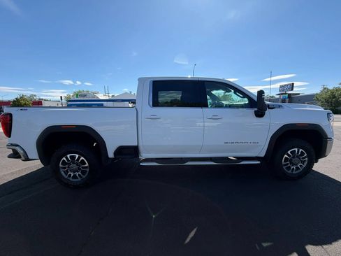 Used 2024 GMC Sierra 2500 SLE w/ SLE Convenience Package AWD/4WD image 5