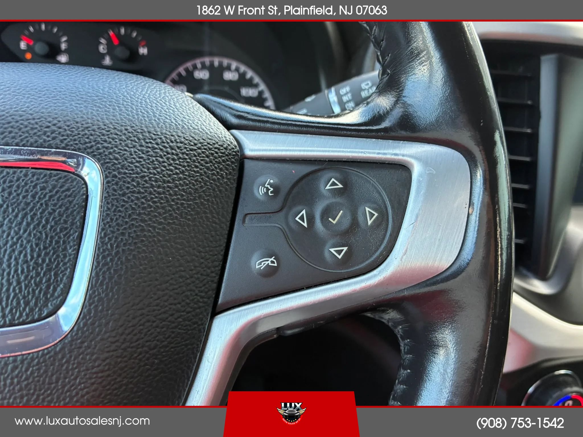 Used 2019 GMC Acadia SLE AWD/4WD image 24