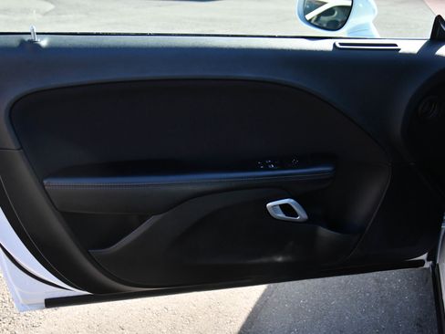 Used 2021 Dodge Challenger R/T image 13