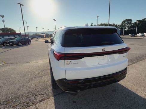 New 2026 Buick Enclave Sport Touring w/ Power Package image 7