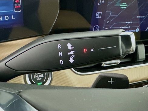 New 2026 Chevrolet Equinox ACTIV w/ Convenience Package III image 17